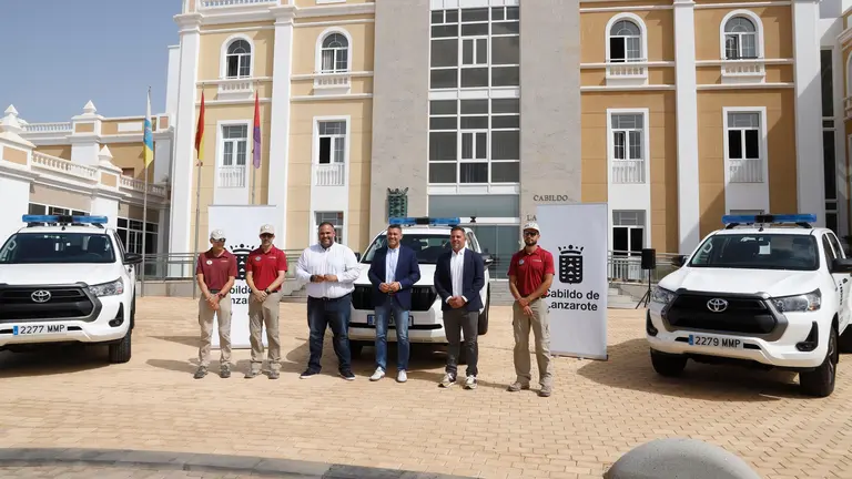 Presentación de los nuevos vehículos.