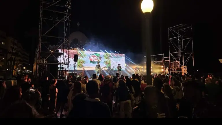 Foto fiesta en en el Ramírez Cerdá.