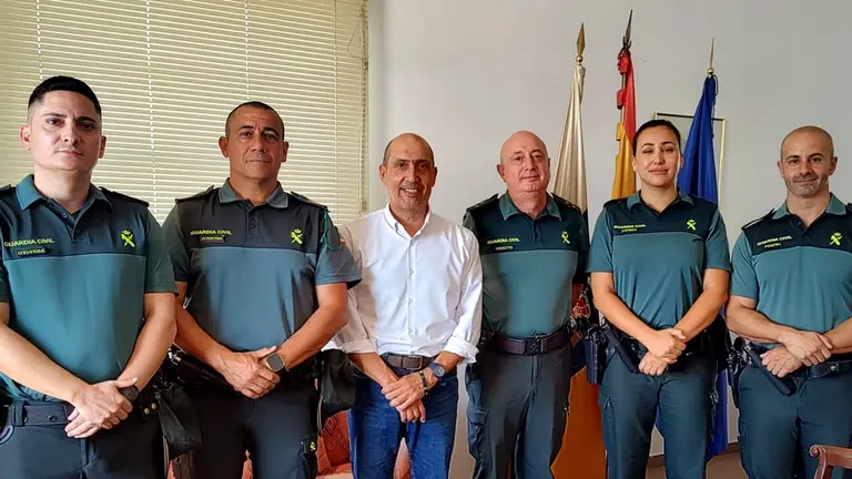 Reconocimiento a los guardias civiles