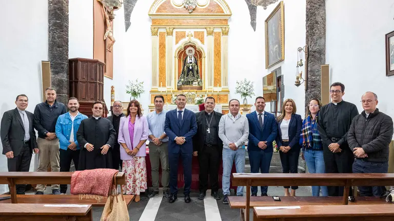 PRESENTACION BAJADA DE LA VIRGEN DE LOS DOLORES