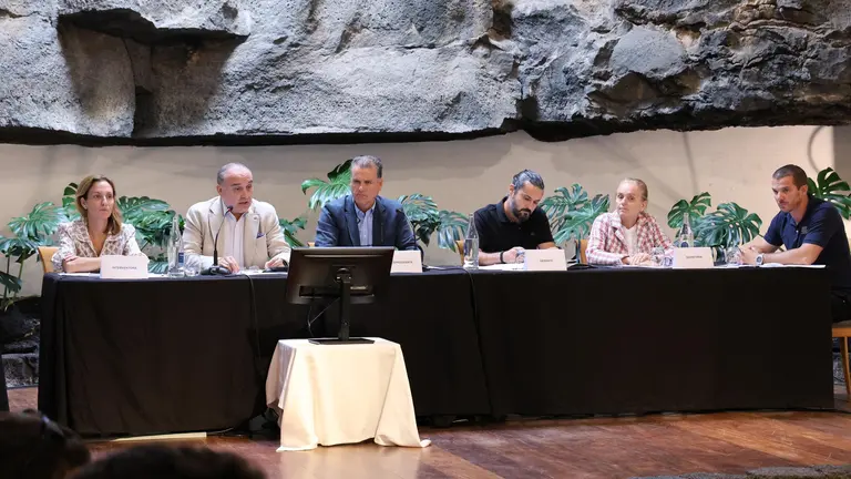 JUNTA GENERAL CONSEJO INSULAR DE AGUAS DE LZTE (8)