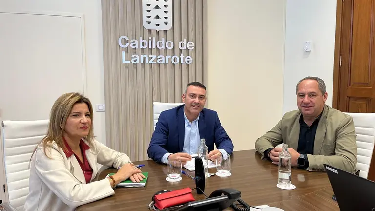 El presidente, la vicepresidenta y el consejero de Deportes