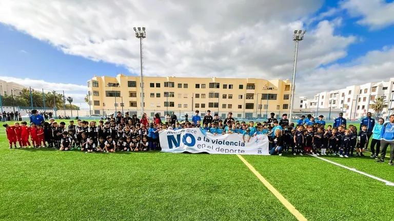 El Ayuntamiento de Arrecife dice No a la violencia en los deportes. Campaña de sensibilización que se promueve en los campos de futbol desde ahora