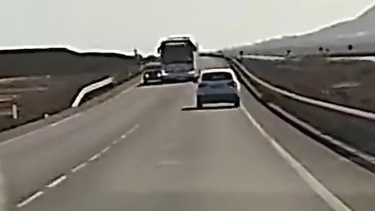 Maniobre del guaguero en la LZ-2