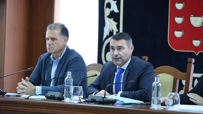 Oswaldo Betancort junto a Domingo Cejas