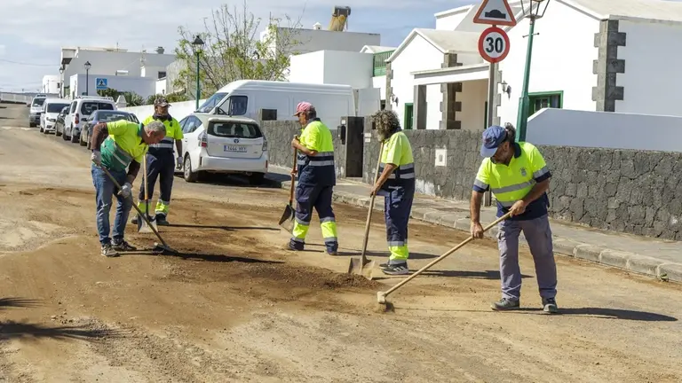 El Ayuntamiento de Teguise trabaja en la atención de la ciudadanía afectada por las intensas lluvias del fin de semana 2