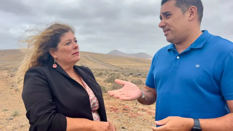 Belén Machín y Yone Caraballo en el entorno de El JAble