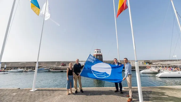 Bandera azul de Puerto Calero