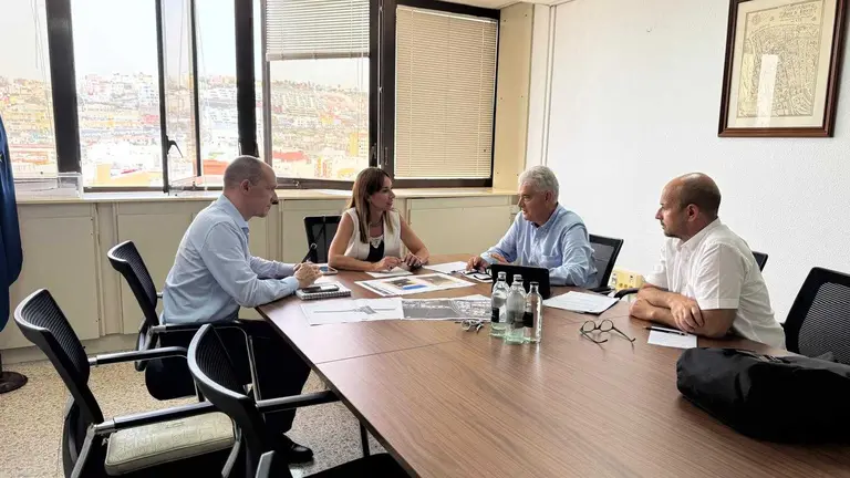 Reunión para el anteproyecto de la calle Fajardo