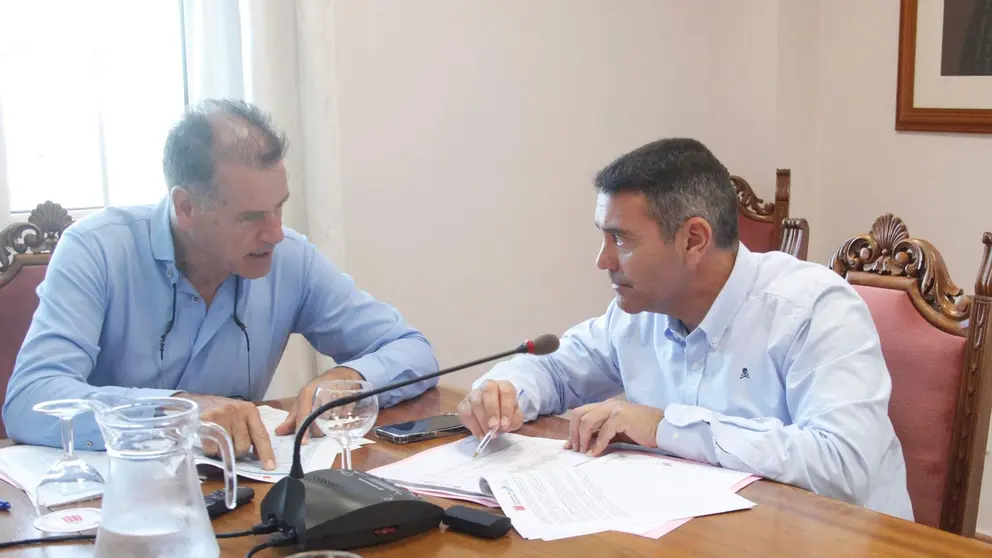 Oswaldo Betancort junto a Domingo Cejas