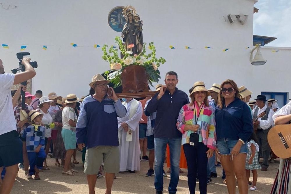 Procesión de la Virgen del Carmen en La Graciosa