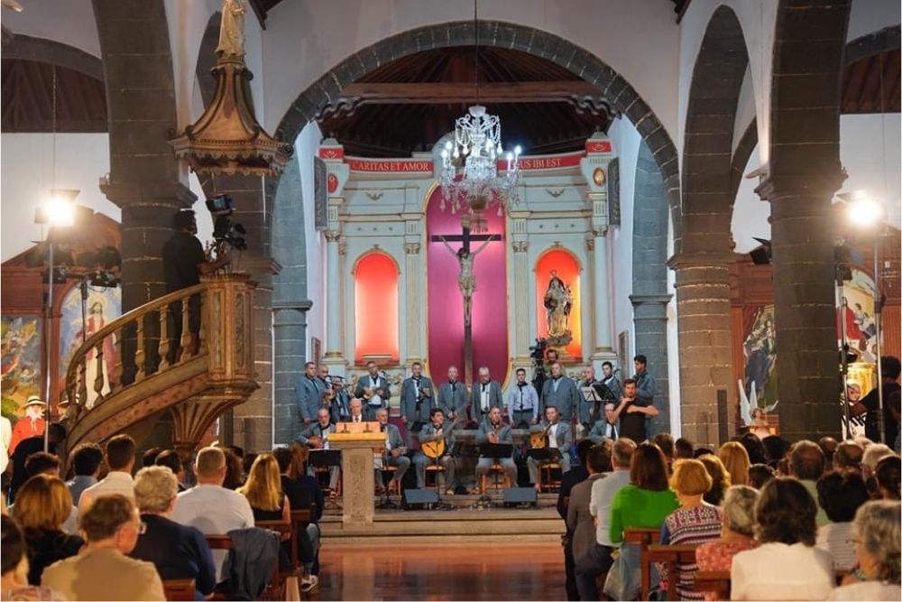 Los Campesinos ofrecieron el pregón de las fiestas de San Ginés