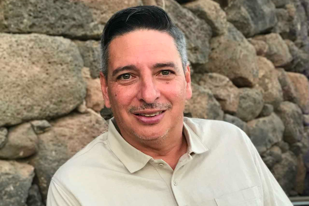 Alex Salebe