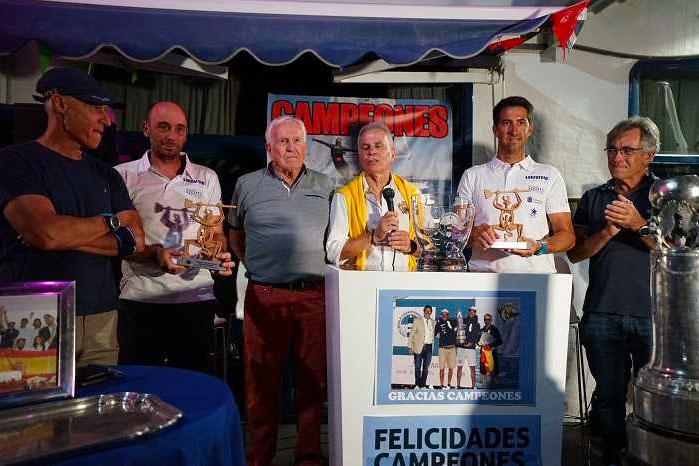 Campeones del mundo de Snipe