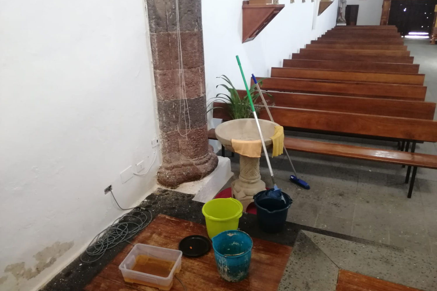 Estado de la iglesia de Guatiza tras las lluvias