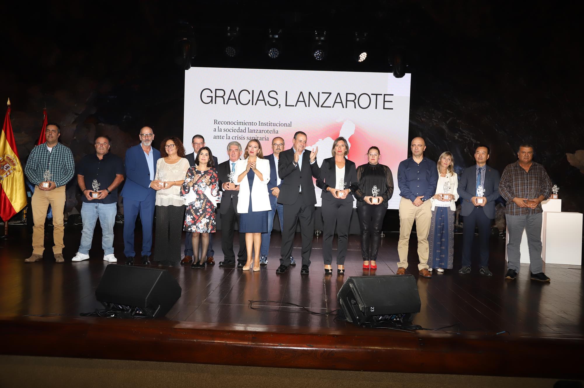 Reconocimiento institucional a componentes de los servicios públicos y limpieza