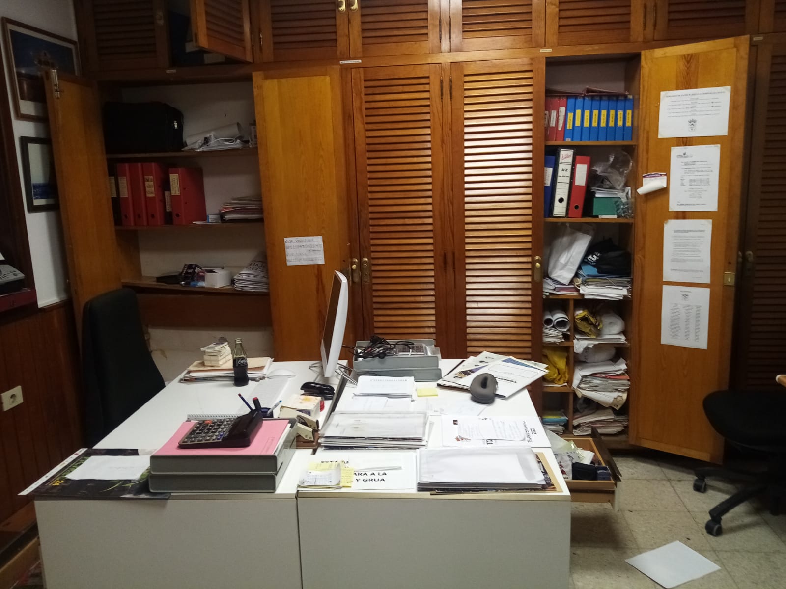 Los ladrones revolvieron toda la sede