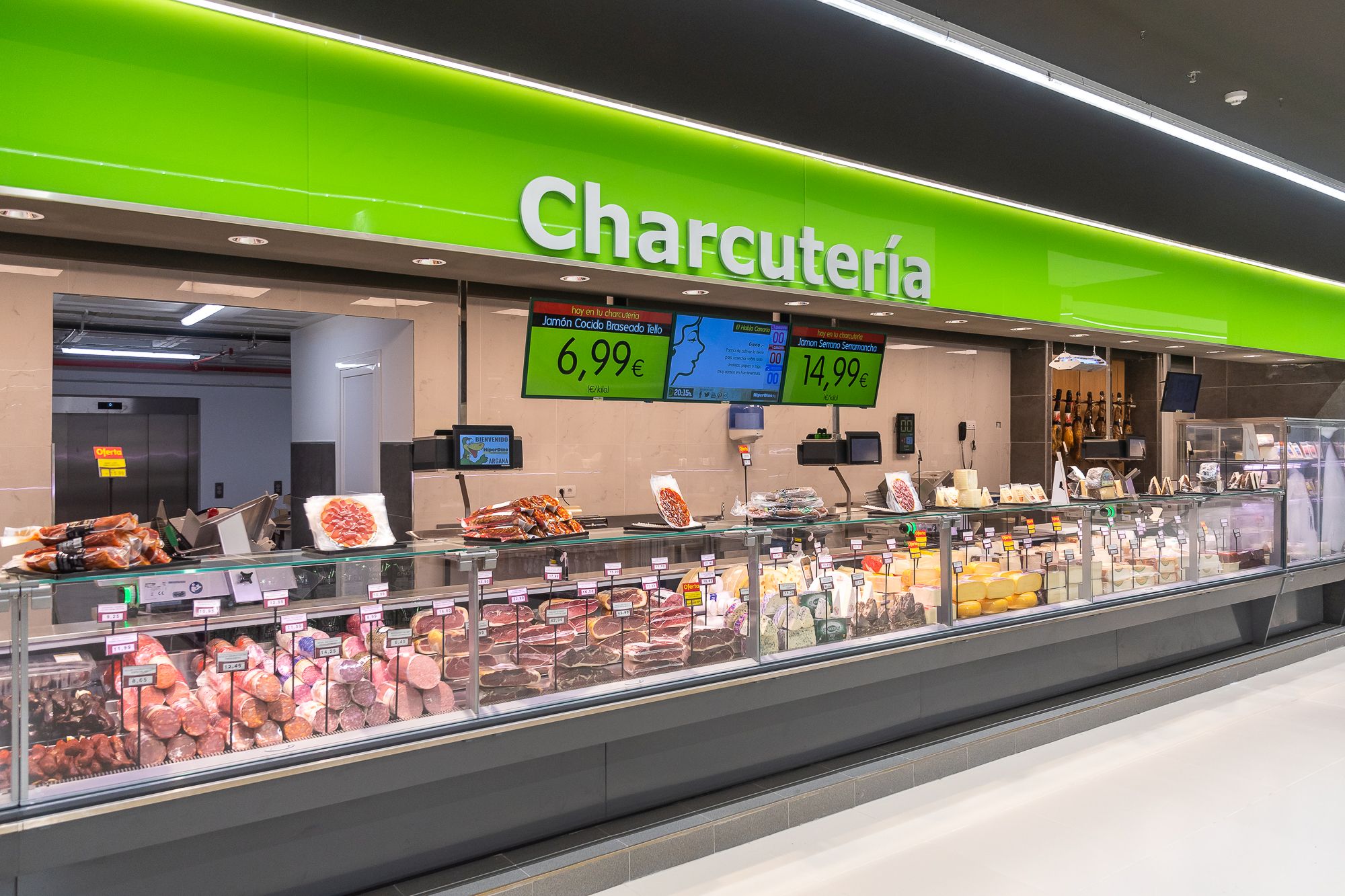 Sección de charcutería