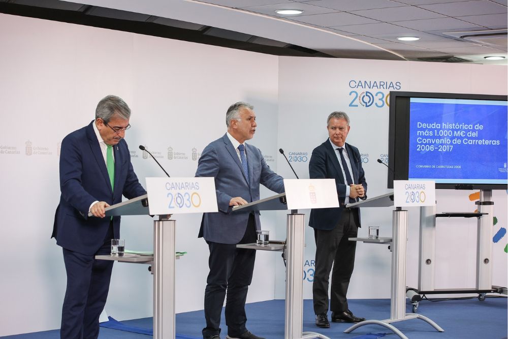 Román Rodríguez, Ángel Víctor Torres y Sebastián Franquis