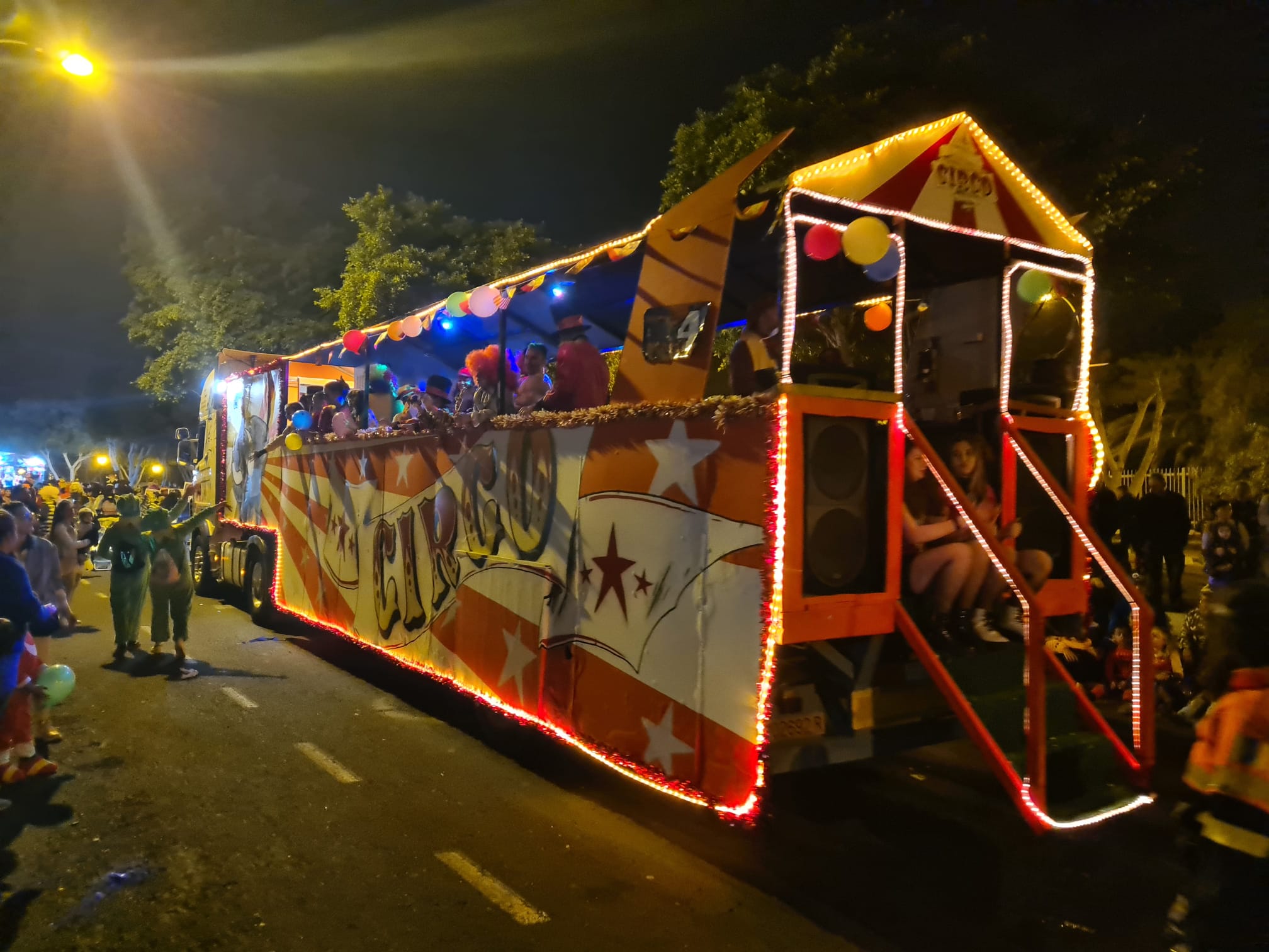 El circo, tercer premio