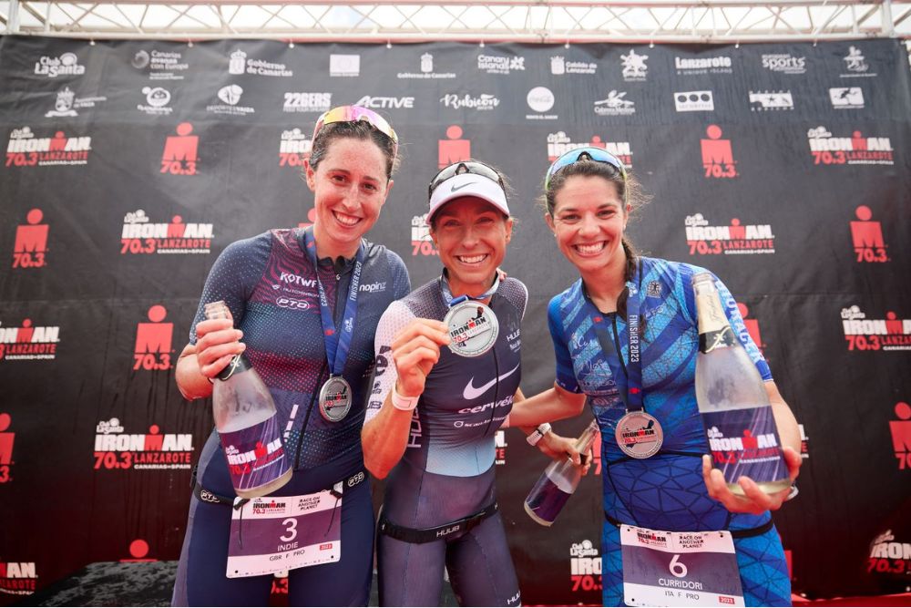 <p>Ganadoras del IRONMAN 70.3 Lanzarote</p>
