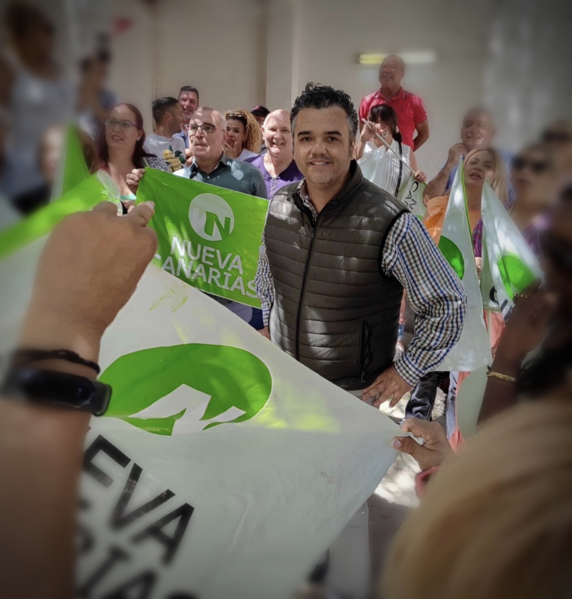 Armando Santana en el acto en Valterra
