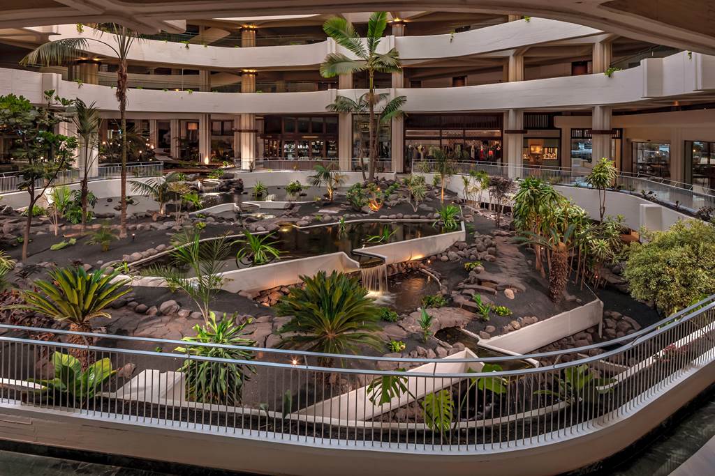 Jardines interiores.