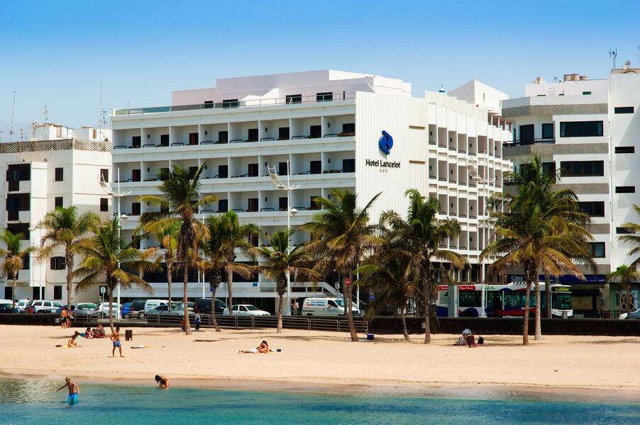 Hotel Lancelot.