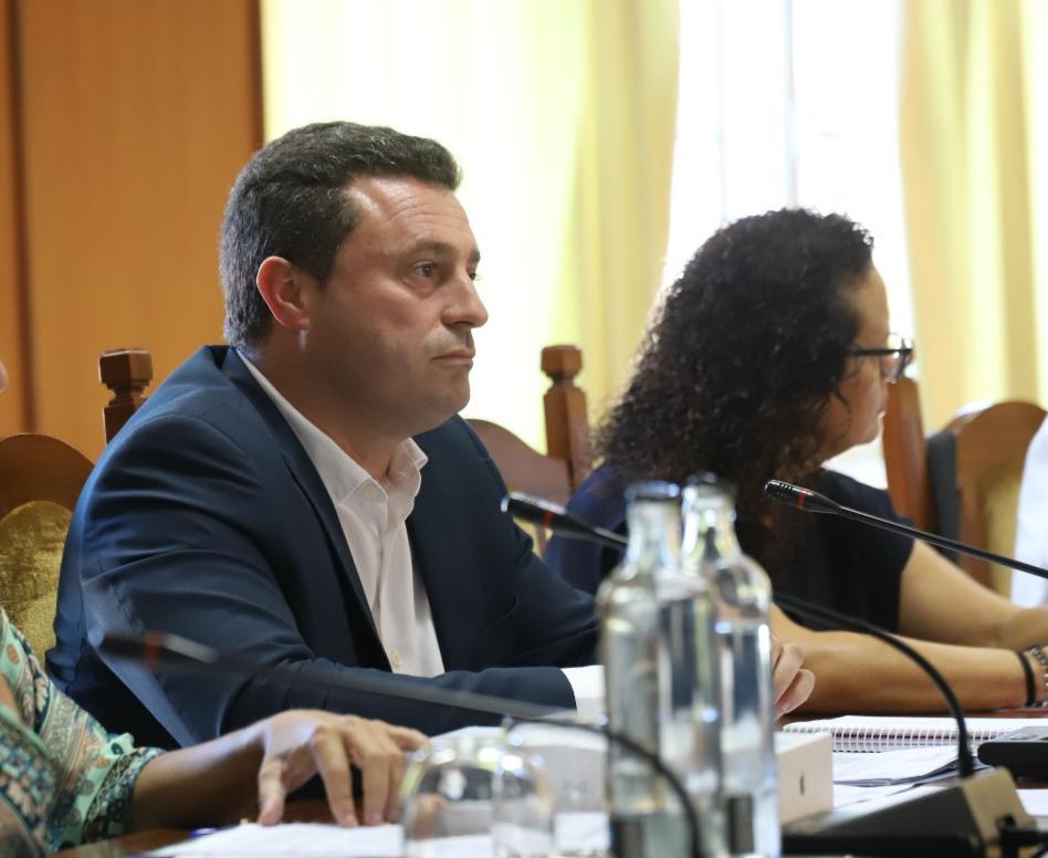 Óscar Noda.