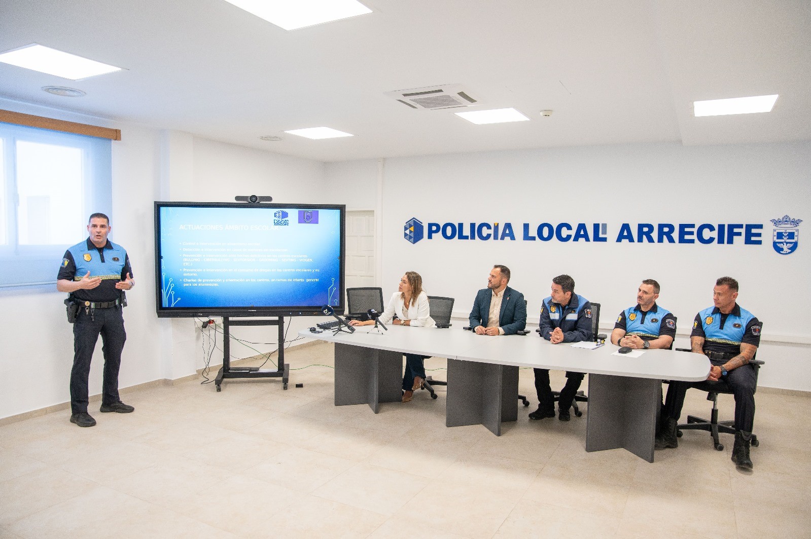 Arrecife presenta el despliegue de los Agentes Tutor de la Policía Local.
