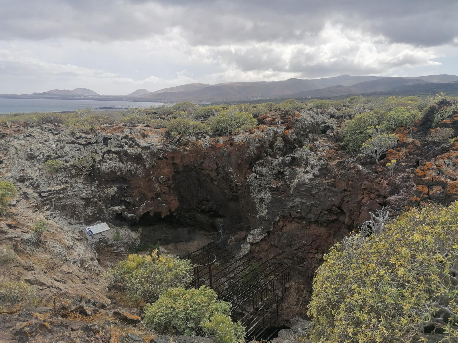 Estado actual de la Cueva de Los Lagos.