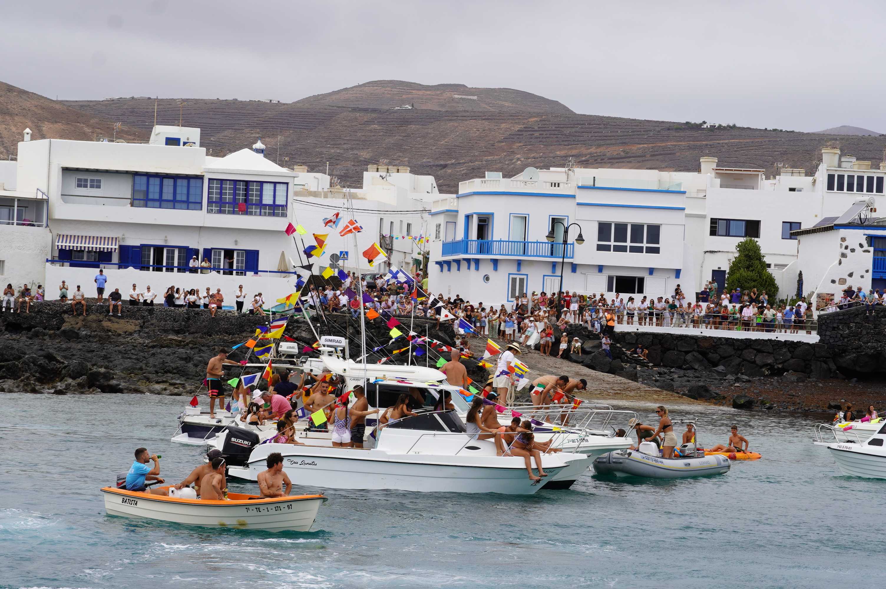 Procesión Marítima de Arrieta.