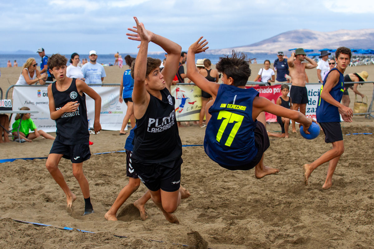 Torneo balonmano playa Puerto del Carmen.