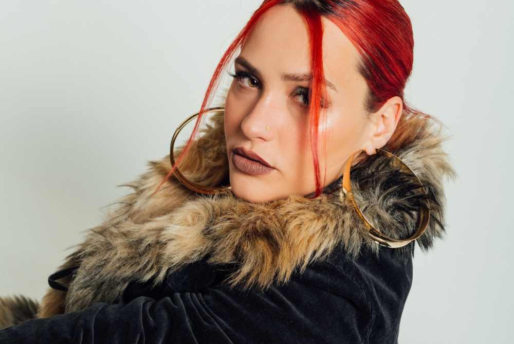 LÍA KAHLI.