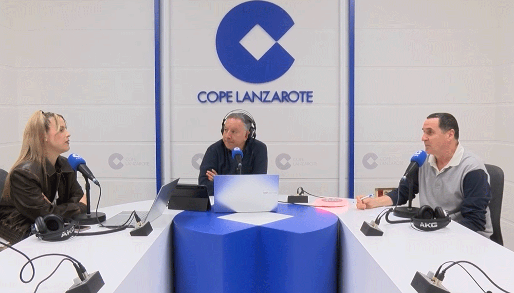 Paola Delgado, Jaime Puig y Domingo Rivero