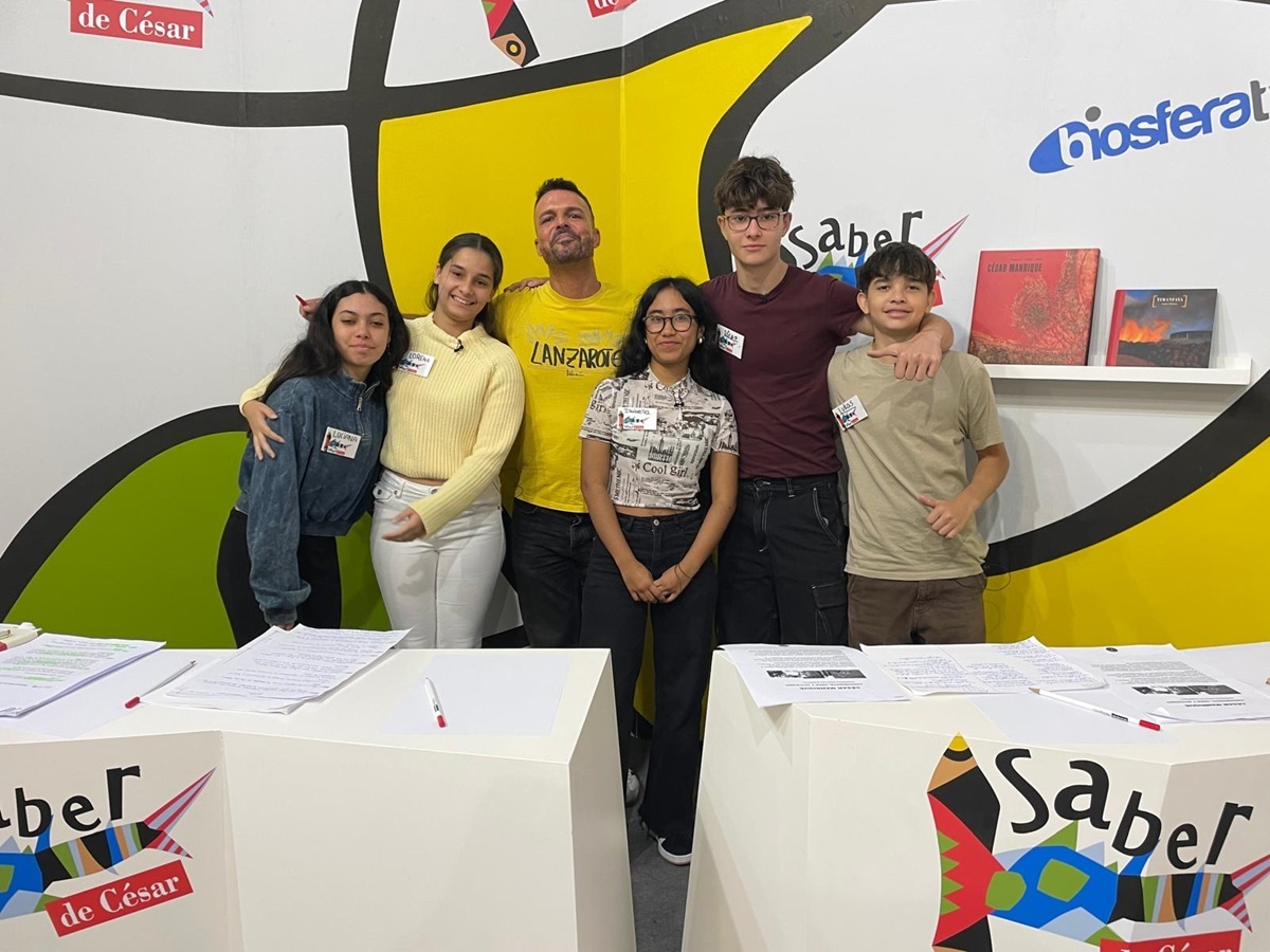 Uno de los equipos en la grabación del cuarto programa 'Saber de César'