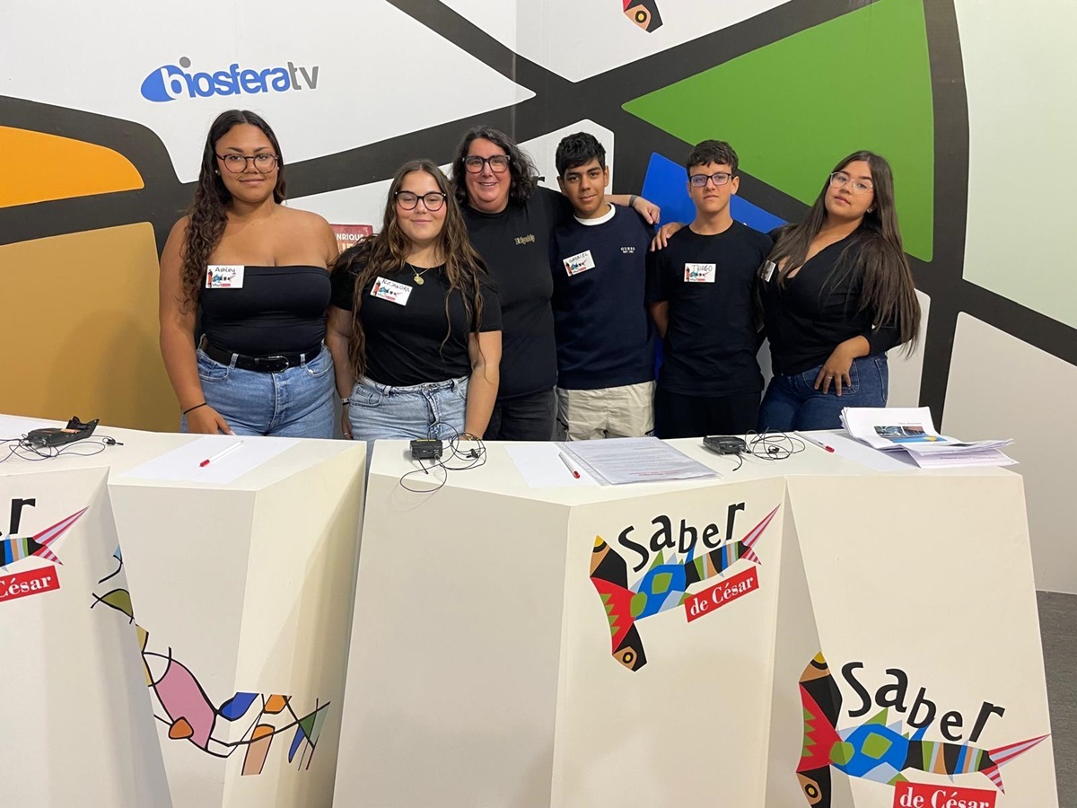 El equipo de La Graciosa en la grabación del cuarto programa 'Saber de César'